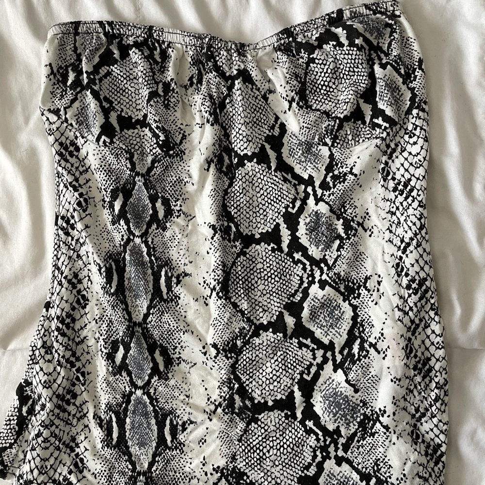 PrettyLittleThing snakeskin top